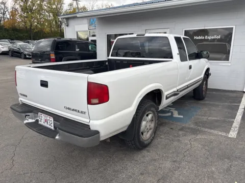 Another view of 2003 Chevrolet S-10 LS for sale in Blue Springs, MO at MAG Auto - Munsterman Automotive Group