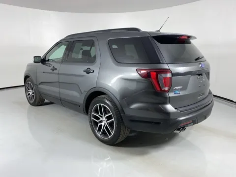 More photos of 2018 Ford Explorer Sport at MAG Auto - Munsterman Automotive Group, MO