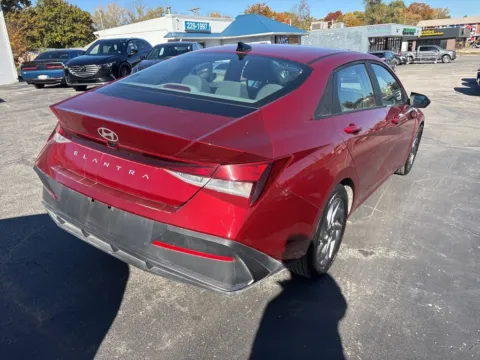 More photos of 2024 Hyundai Elantra SEL at MAG Auto - Munsterman Automotive Group, MO