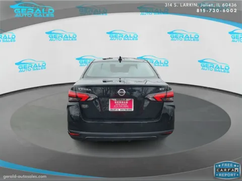 More photos of 2021 Nissan Versa SV at Gerald Auto Sales, IL