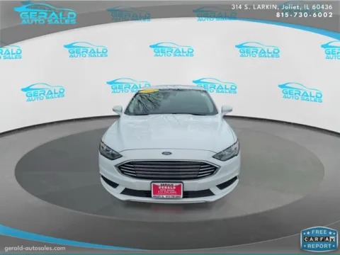 Photos of 2018 Ford Fusion SE for sale in Joliet, IL at Gerald Auto Sales