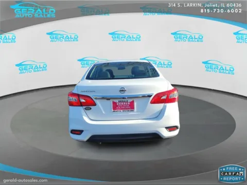 More photos of 2019 Nissan Sentra S at Gerald Auto Sales, IL