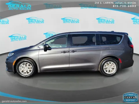 Another view of 2023 Chrysler Pacifica Touring L for sale in Joliet, IL at Gerald Auto Sales