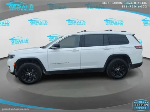 Another view of 2022 Jeep Grand Cherokee L Limited for sale in Joliet, IL at Gerald Auto Sales