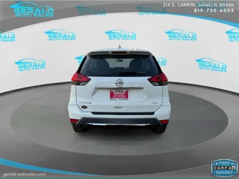 More photos of 2017 Nissan Rogue S at Gerald Auto Sales, IL