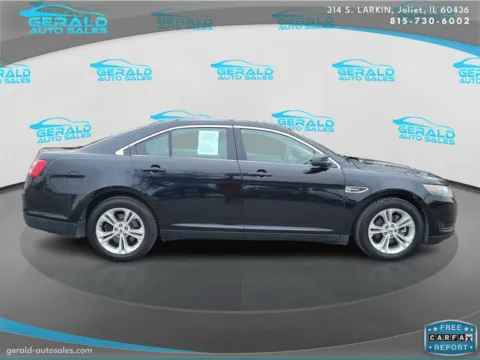 More photos of 2018 Ford Taurus SE at Gerald Auto Sales, IL