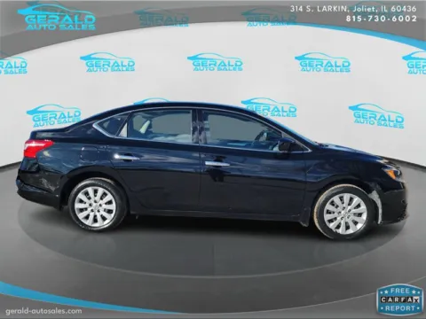 More photos of 2018 Nissan Sentra S at Gerald Auto Sales, IL