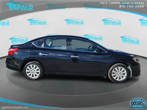 More photos of 2018 Nissan Sentra S at Gerald Auto Sales, IL