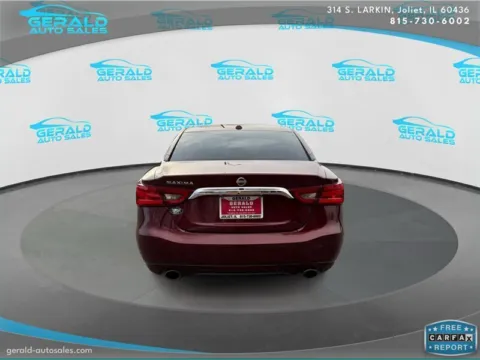 More photos of 2016 Nissan Maxima 3.5 S at Gerald Auto Sales, IL