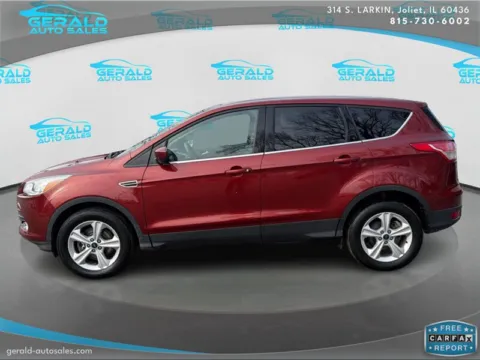 Another view of 2015 Ford Escape SE for sale in Joliet, IL at Gerald Auto Sales