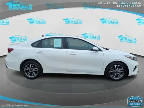 More photos of 2023 Kia Forte LX at Gerald Auto Sales, IL