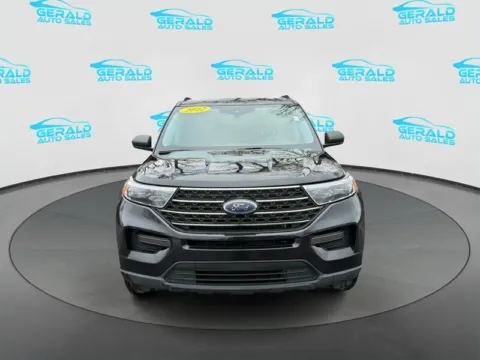 Photos of 2022 Ford Explorer XLT for sale in Joliet, IL at Gerald Auto Sales