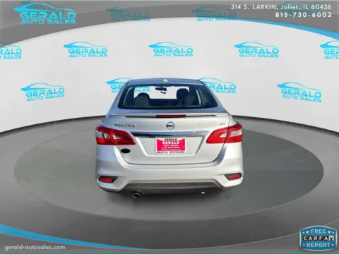 More photos of 2016 Nissan Sentra SR at Gerald Auto Sales, IL