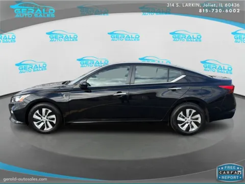 Another view of 2020 Nissan Altima 2.5 S for sale in Joliet, IL at Gerald Auto Sales