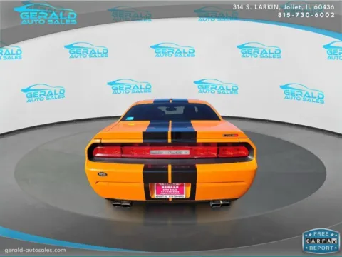 More photos of 2014 Dodge Challenger SRT8 at Gerald Auto Sales, IL