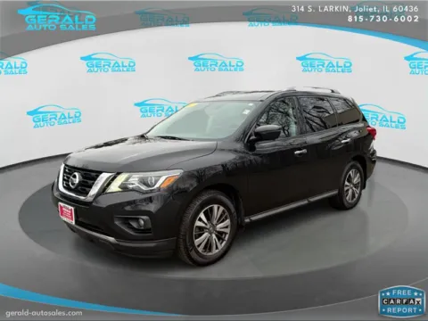 Black 2017 Nissan Pathfinder SL for sale in Joliet, IL