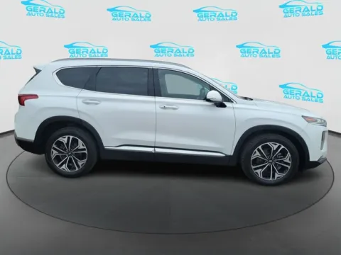More photos of 2019 Hyundai SANTA FE Limited 2.0T at Gerald Auto Sales, IL
