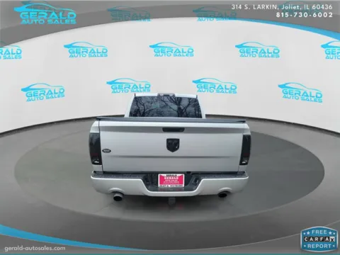 More photos of 2018 Ram 1500 Express at Gerald Auto Sales, IL