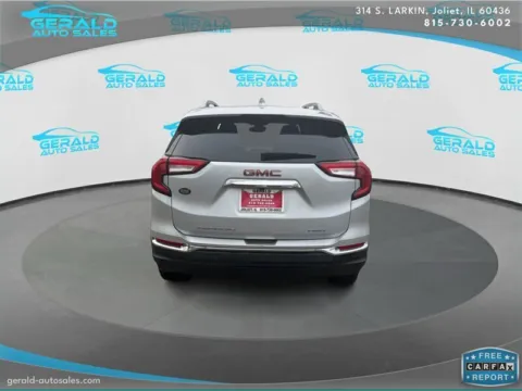 More photos of 2022 GMC Terrain SLT at Gerald Auto Sales, IL
