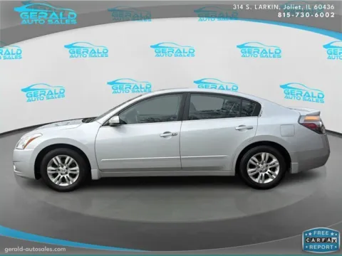 Another view of 2011 Nissan Altima 2.5 SL for sale in Joliet, IL at Gerald Auto Sales