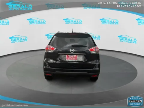 More photos of 2015 Nissan Rogue SL at Gerald Auto Sales, IL