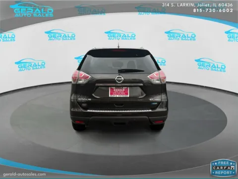 More photos of 2014 Nissan Rogue SL at Gerald Auto Sales, IL