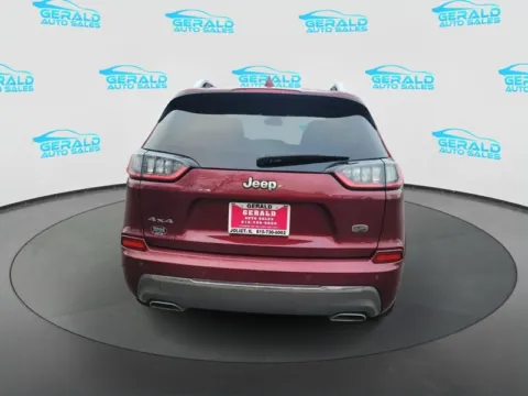 More photos of 2019 Jeep Cherokee Overland at Gerald Auto Sales, IL