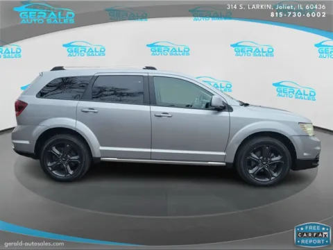 More photos of 2018 Dodge Journey Crossroad at Gerald Auto Sales, IL