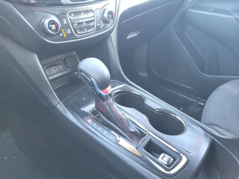 2023 Chevrolet Equinox RS - Photo 33