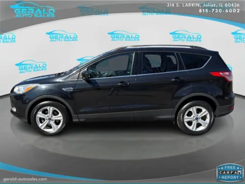 Another view of 2015 Ford Escape SE for sale in Joliet, IL at Gerald Auto Sales