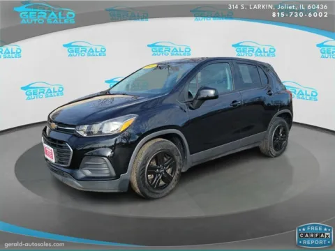 Black 2019 Chevrolet Trax LS for sale in Joliet, IL