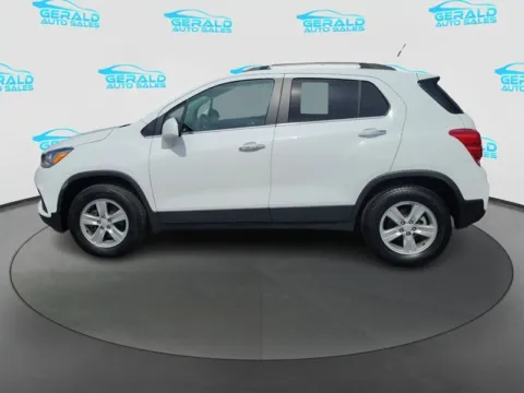 Another view of 2019 Chevrolet Trax LT for sale in Joliet, IL at Gerald Auto Sales