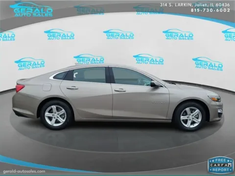 More photos of 2023 Chevrolet Malibu LT at Gerald Auto Sales, IL