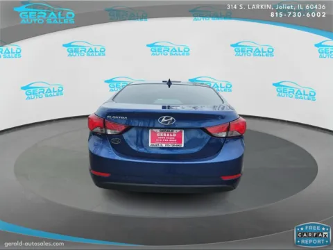 More photos of 2015 Hyundai ELANTRA SE at Gerald Auto Sales, IL