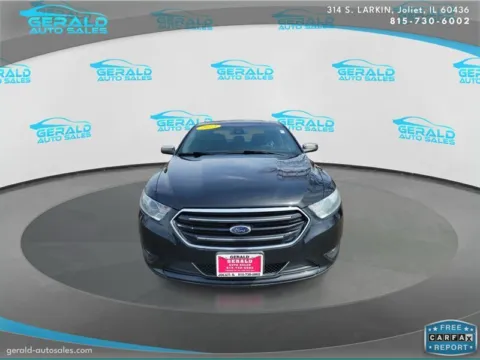Photos of 2013 Ford Taurus Limited for sale in Joliet, IL at Gerald Auto Sales