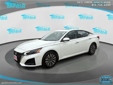 White 2024 Nissan Altima 2.5 SV for sale in Joliet, IL