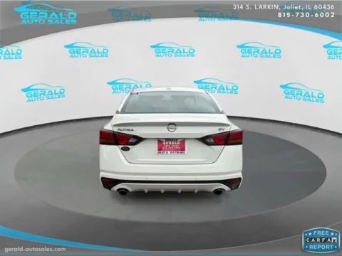 More photos of 2024 Nissan Altima 2.5 SV at Gerald Auto Sales, IL