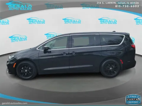 Another view of 2023 Chrysler Pacifica Touring L for sale in Joliet, IL at Gerald Auto Sales