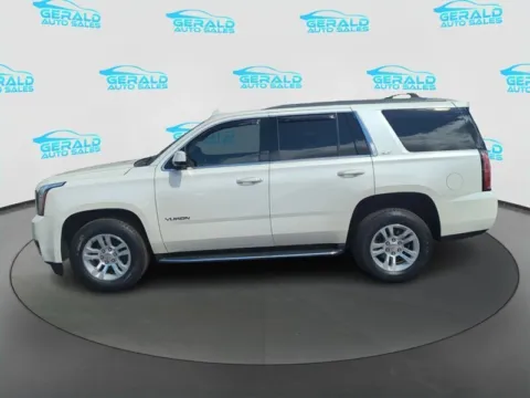 Another view of 2015 GMC Yukon SLT for sale in Joliet, IL at Gerald Auto Sales
