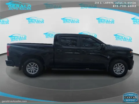 More photos of 2020 Chevrolet Silverado 1500 RST at Gerald Auto Sales, IL