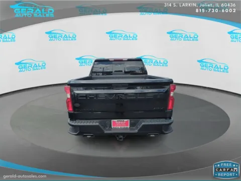 More photos of 2020 Chevrolet Silverado 1500 RST at Gerald Auto Sales, IL