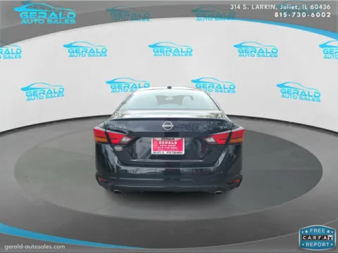 More photos of 2023 Nissan Altima 2.5 SV at Gerald Auto Sales, IL