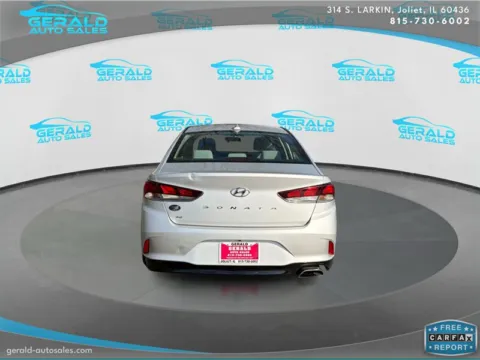 More photos of 2019 Hyundai SONATA SE at Gerald Auto Sales, IL