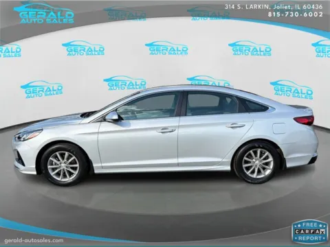 Another view of 2019 Hyundai SONATA SE for sale in Joliet, IL at Gerald Auto Sales