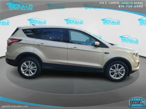 More photos of 2017 Ford Escape SE at Gerald Auto Sales, IL
