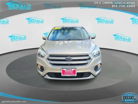Photos of 2017 Ford Escape SE for sale in Joliet, IL at Gerald Auto Sales