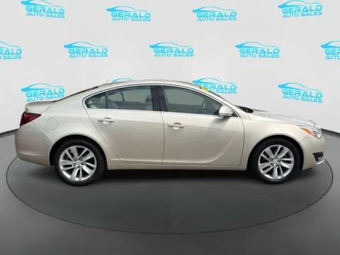 More photos of 2014 Buick Regal at Gerald Auto Sales, IL