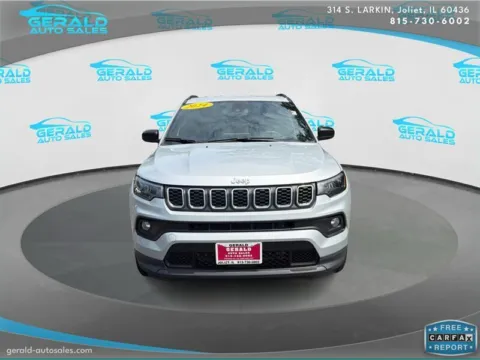 Photos of 2024 Jeep Compass Latitude for sale in Joliet, IL at Gerald Auto Sales