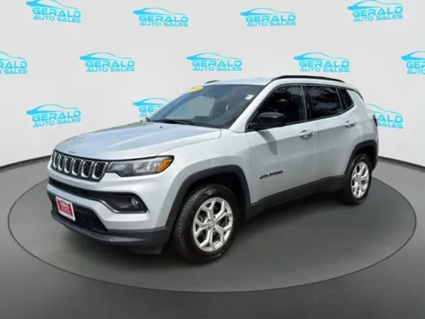 Silver 2024 Jeep Compass Latitude for sale in Joliet, IL