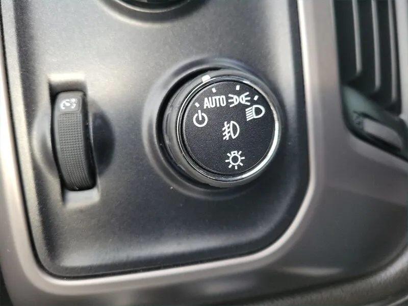 2015 GMC Sierra 1500 SLE - Photo 17